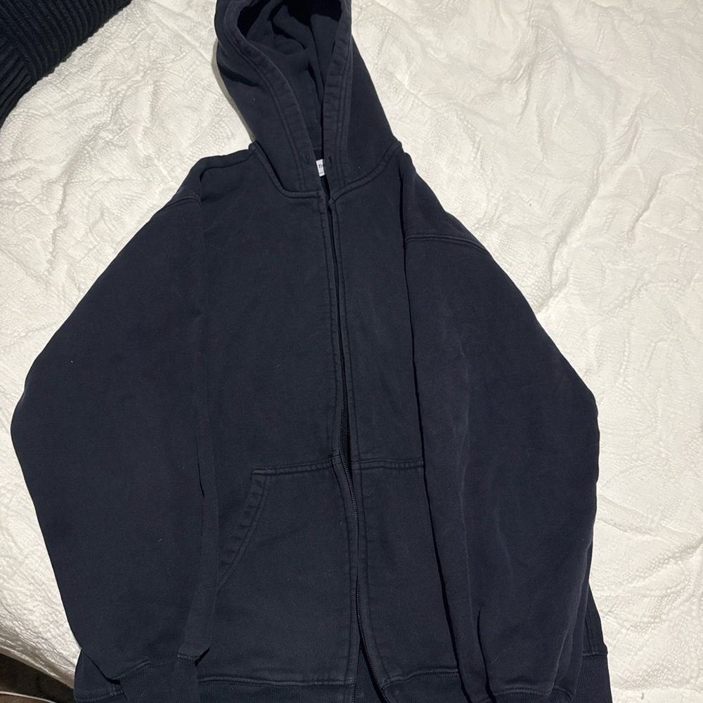 TNA women’s black zip up